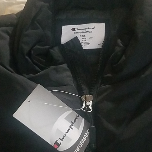 Outerwear - Picture 2 of 8